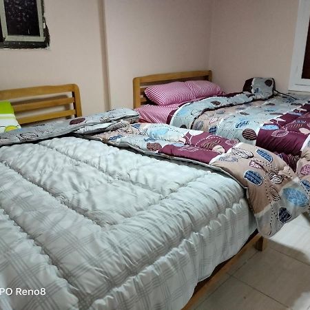 Family Apartment - Next To Abdeen Palace And Museum Kairo Bagian luar foto