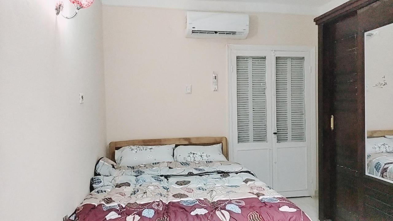 Family Apartment - Next To Abdeen Palace And Museum Kairo Bagian luar foto