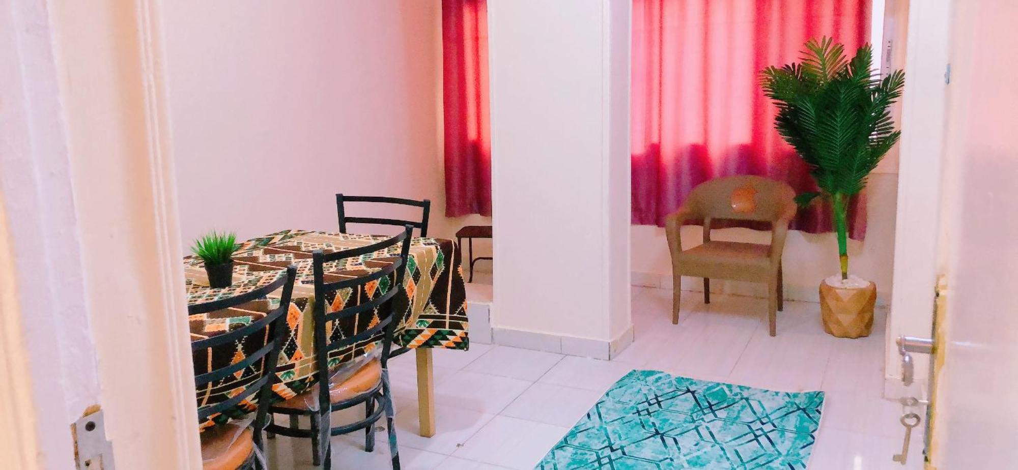 Family Apartment - Next To Abdeen Palace And Museum Kairo Bagian luar foto